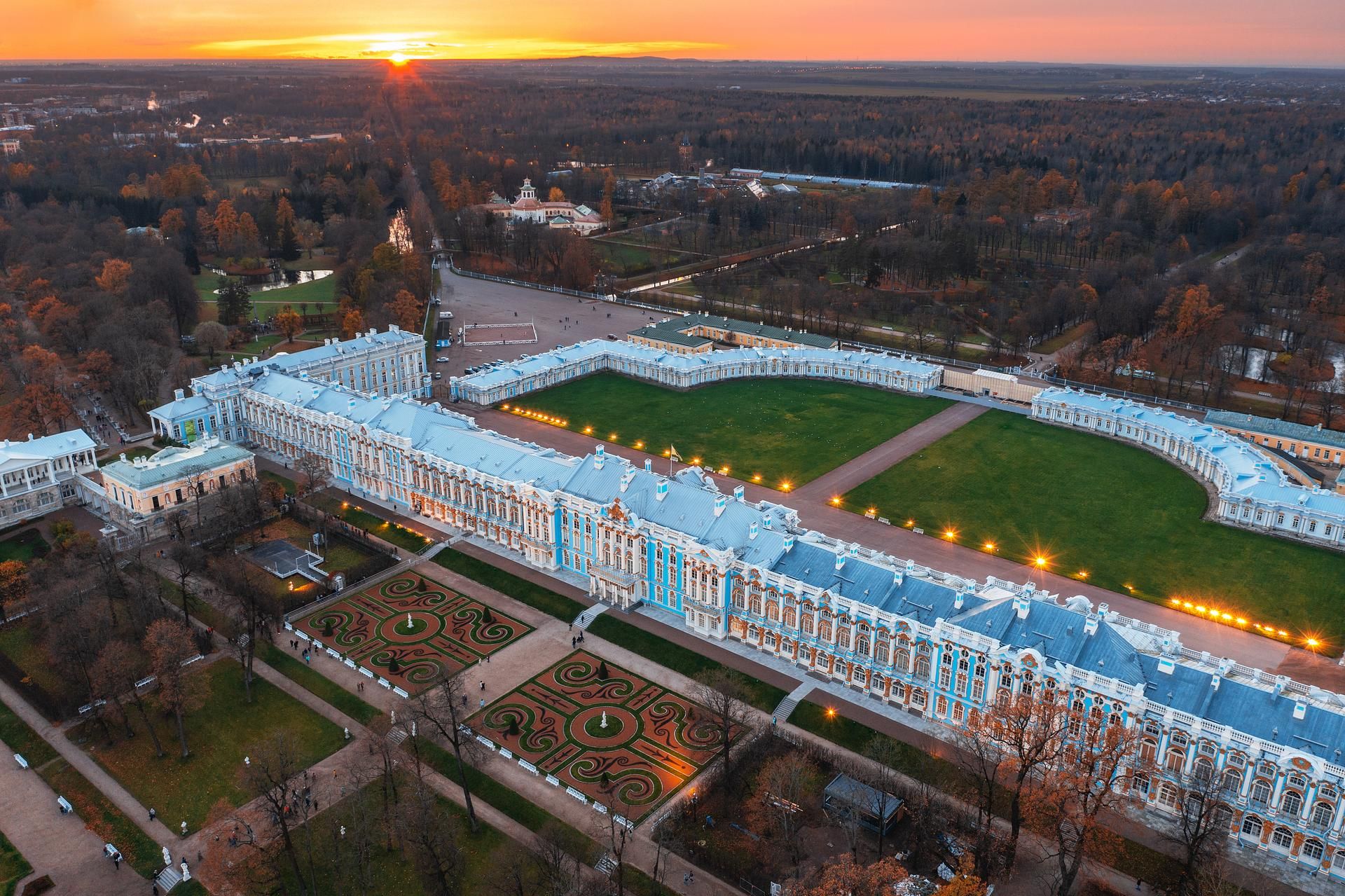 Тур "Семейное путешествие в Петербург" (3-9.01.2024)